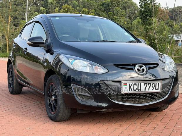 Mazda Demio 2012 Black