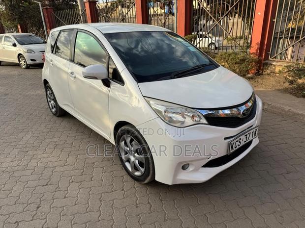 Subaru Trezia 2011 White