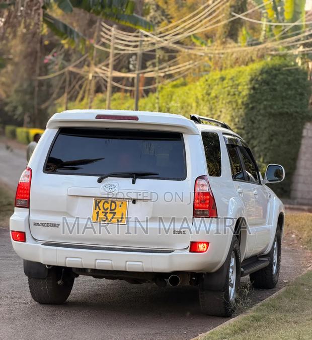 Toyota Hilux Surf 2008 White