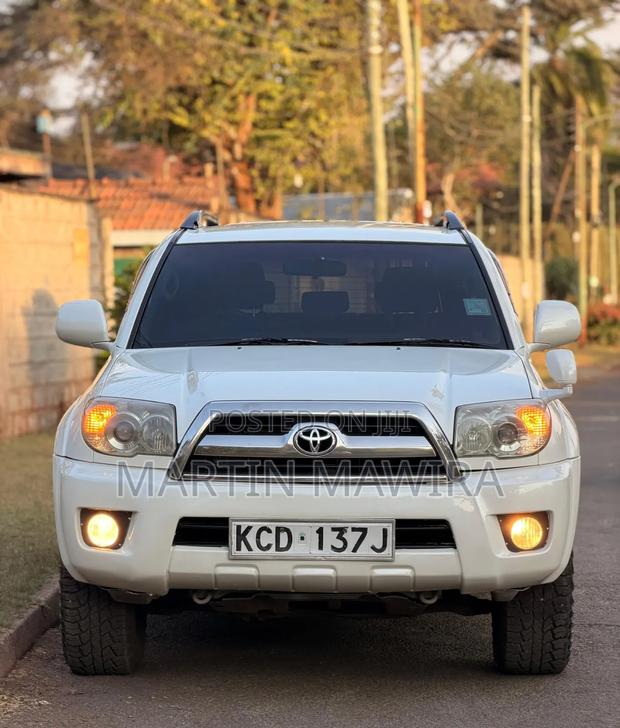 Toyota Hilux Surf 2008 White