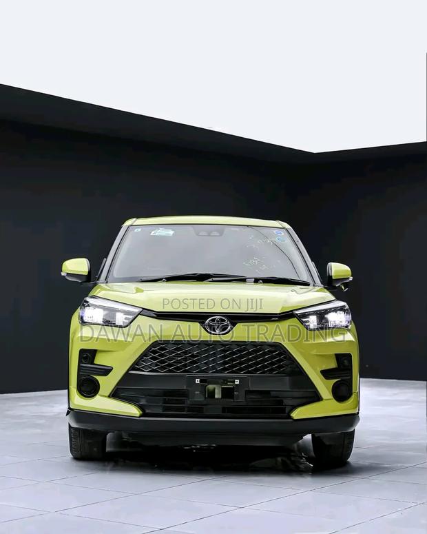 Toyota Raize 2021 Yellow