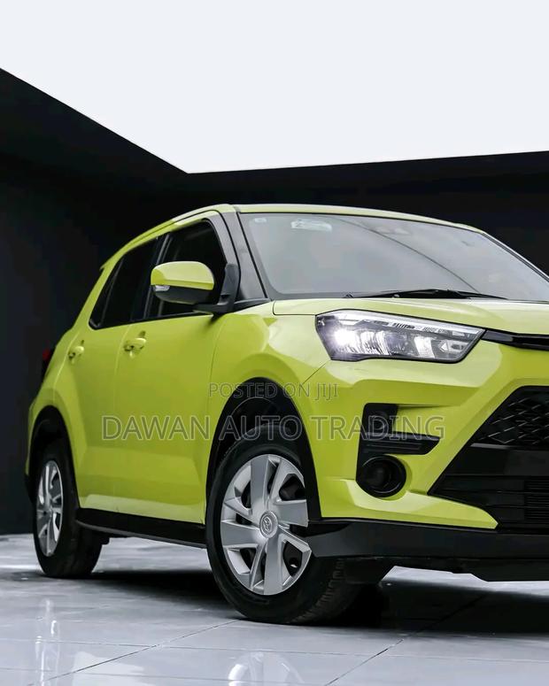 Toyota Raize 2021 Yellow