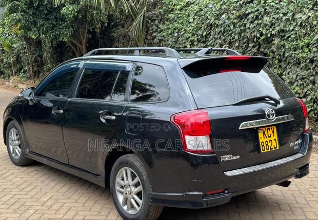 Toyota Corolla Fielder 2013 Black