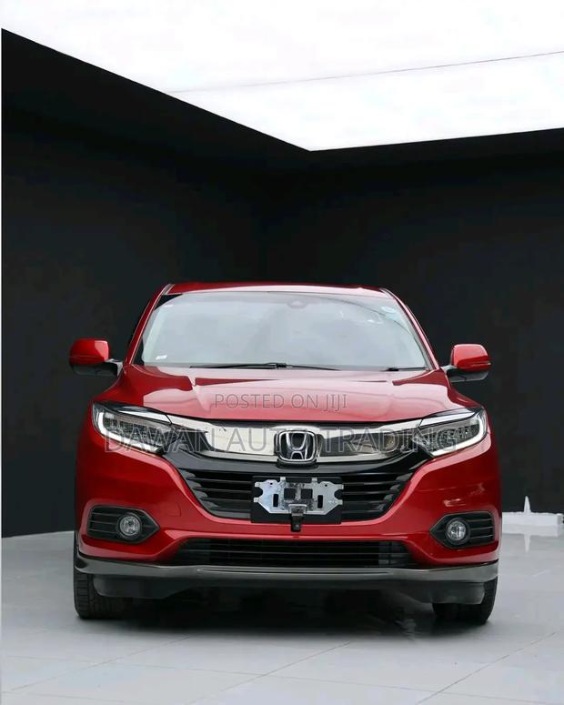 Honda Vezel 2019 Red