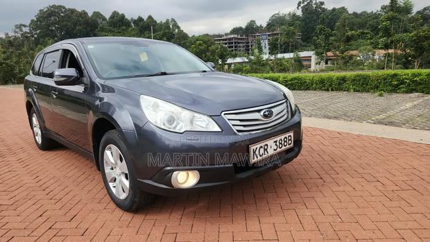 Subaru Outback 2011 Gray