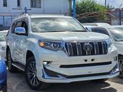 Toyota Land Cruiser Prado 2.8 2019 White for sale