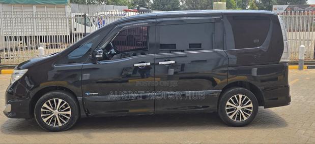 Nissan Serena 2016 Black
