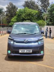 Toyota Voxy V 2WD 8-Seater 2010 Purple for sale