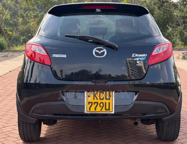 Mazda Demio 2012 Black