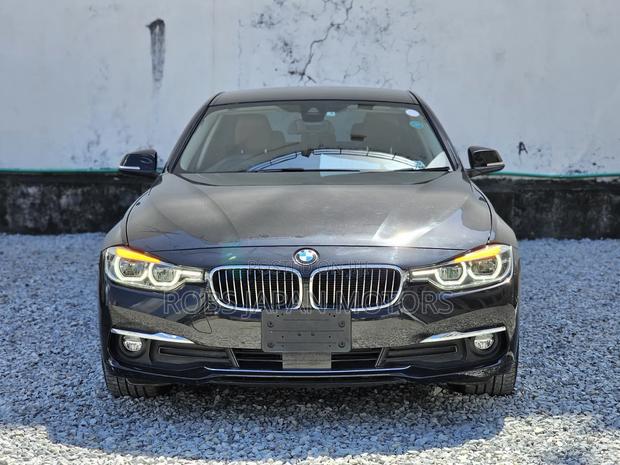 BMW 320d 2018 Black