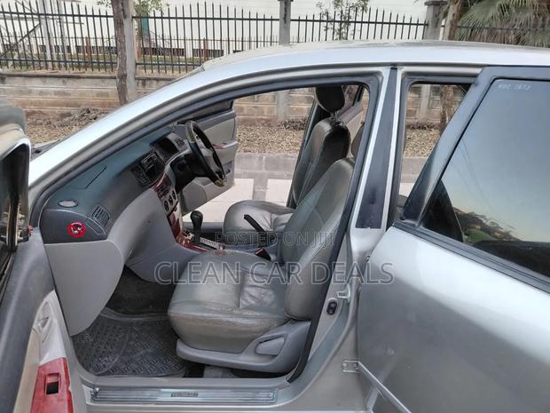 Toyota Corolla 2002 Silver