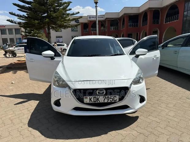 Mazda Demio 2015 White