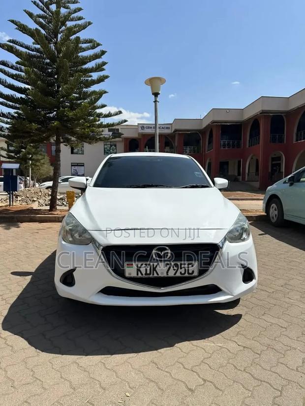 Mazda Demio 2015 White
