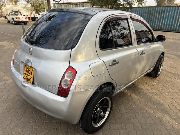 Nissan March 2006 Silver