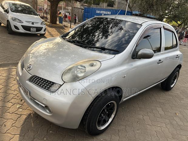 Nissan March 2006 Silver