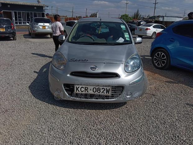 Nissan March 2011 Silver