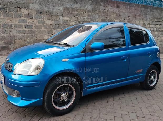 Toyota Vitz 1.3 FWD 5dr 2004 Blue
