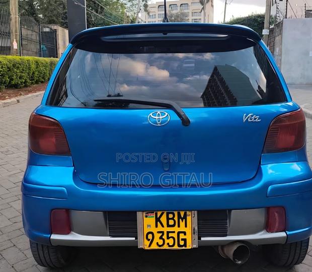 Toyota Vitz 1.3 FWD 5dr 2004 Blue