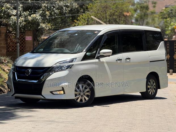 Nissan Serena 2019 Pearl