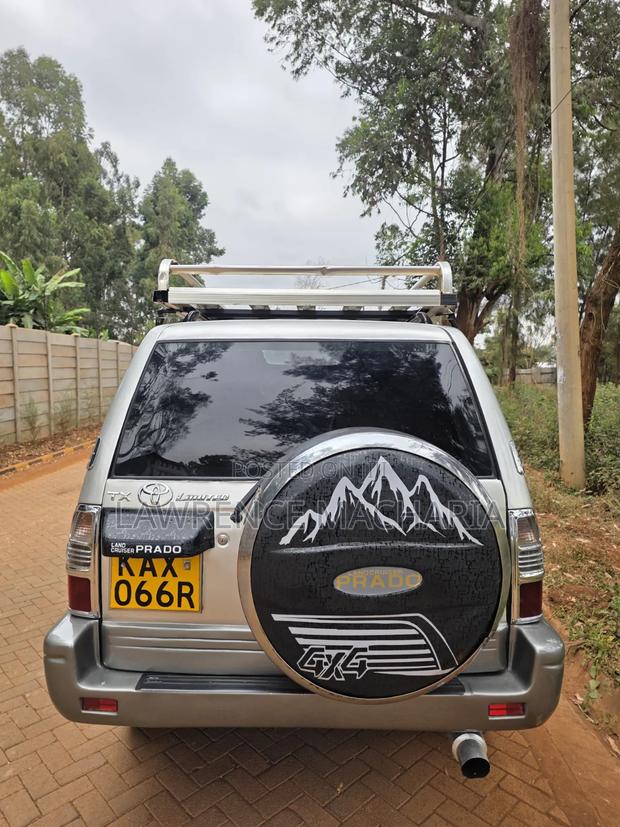 Toyota Land Cruiser Prado 2002 Silver