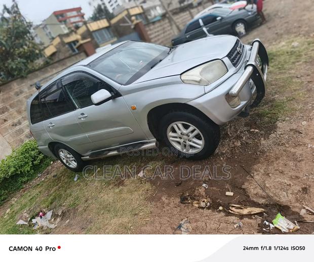 Toyota RAV4 2001 Silver
