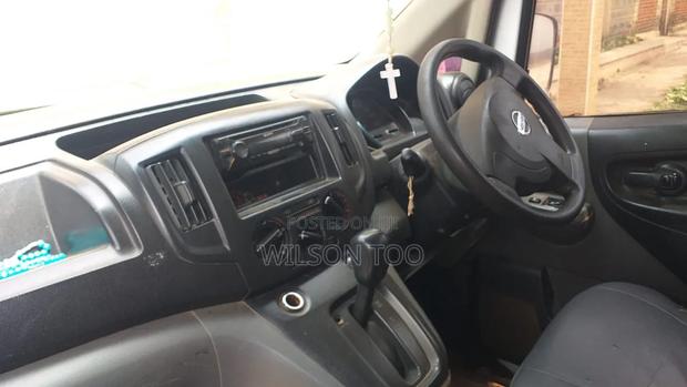 Nissan NP200 2012 White