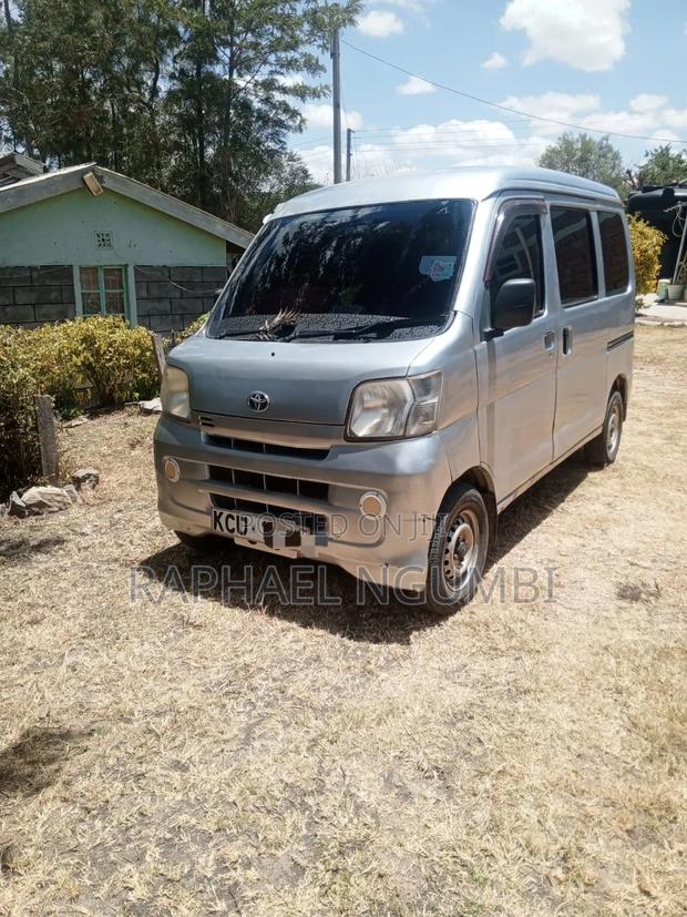 Toyota Pixis 2012 Silver