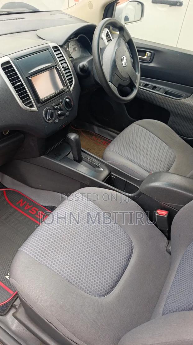 Nissan Wingroad 2008 Silver