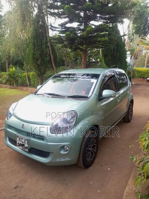 Toyota Passo 1.0 AWD 2013 Green