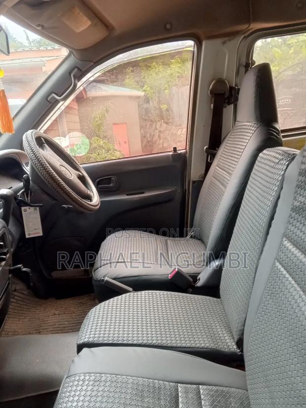 Toyota TownAce 2006 Silver