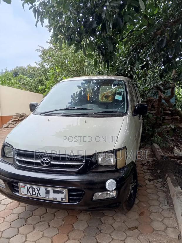 Toyota TownAce 2006 Silver