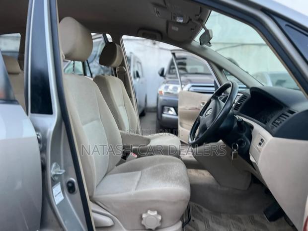 Toyota Corolla Spacio 2005 Gold