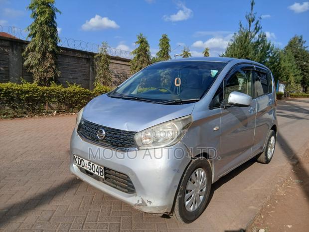 Nissan Dayz 2014 Silver