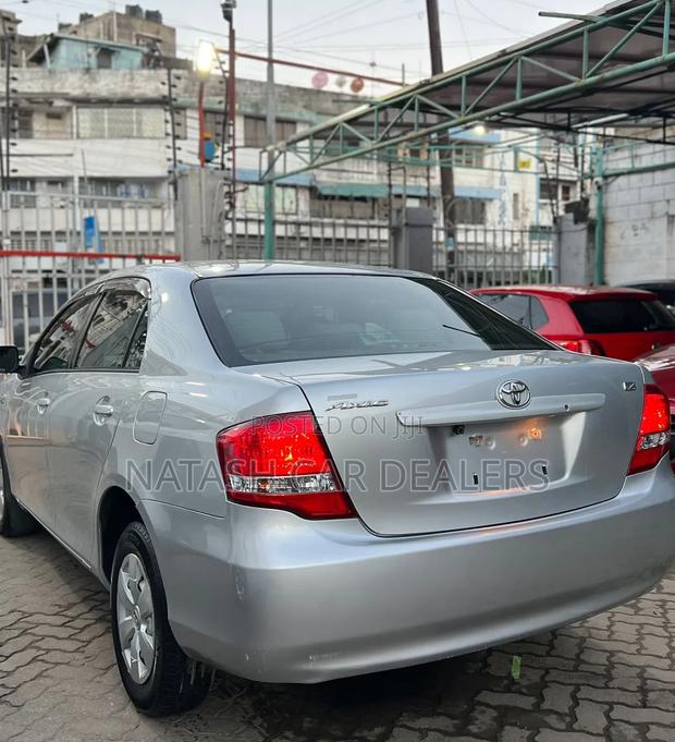 Toyota Axio 2012 Silver