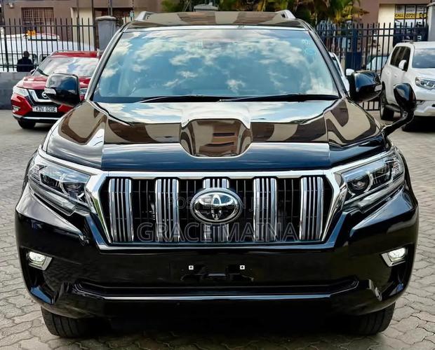 Toyota Land Cruiser Prado 2.8 2021 Black