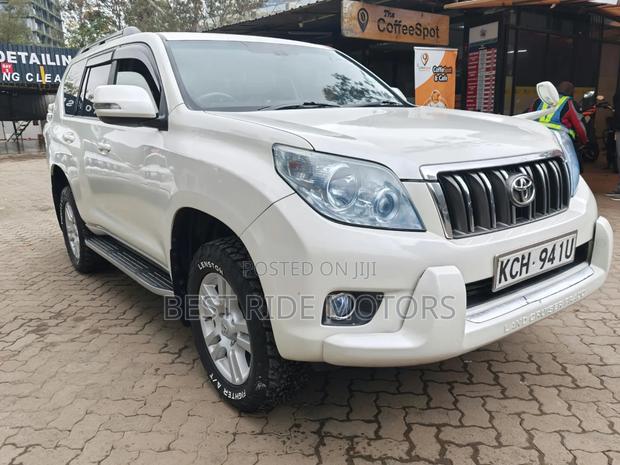 Toyota Land Cruiser Prado 4.0 Petrol TZ-G 2013 White