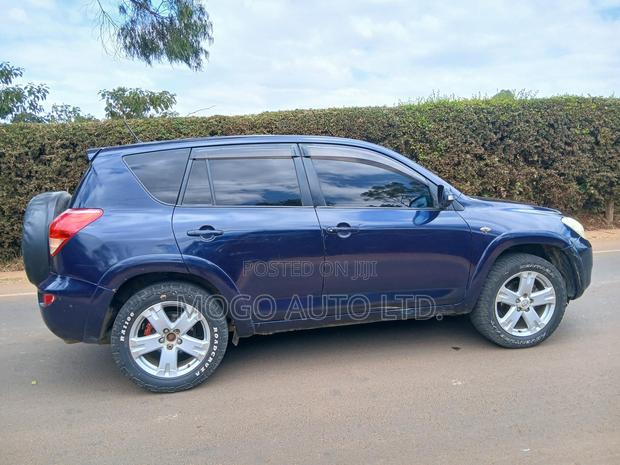 Toyota RAV4 2007 Blue