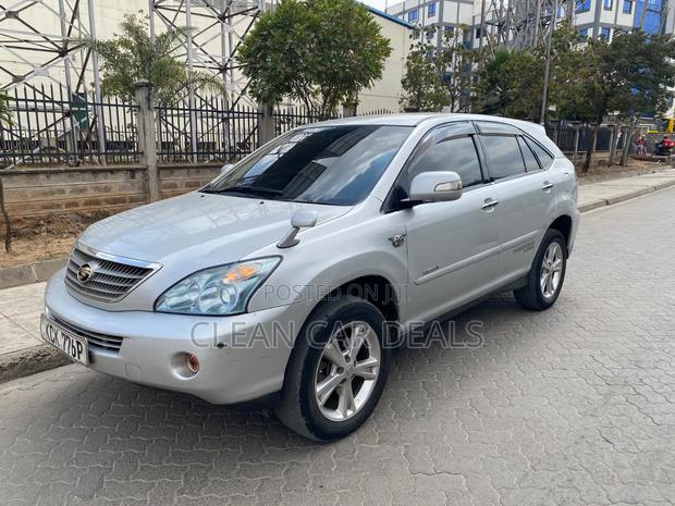 Toyota Harrier 2010 Silver