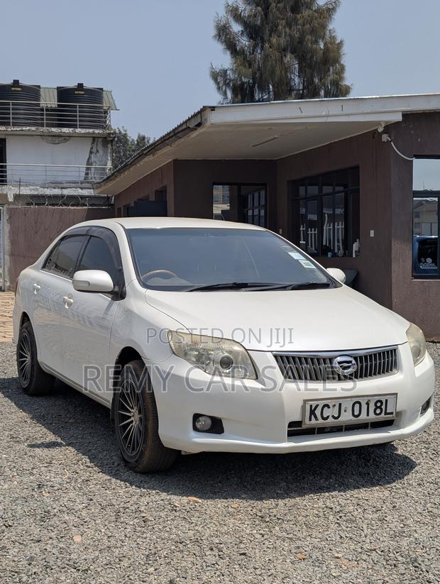 Toyota Axio 2009 White