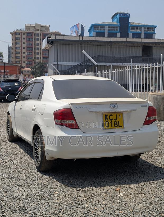 Toyota Axio 2009 White