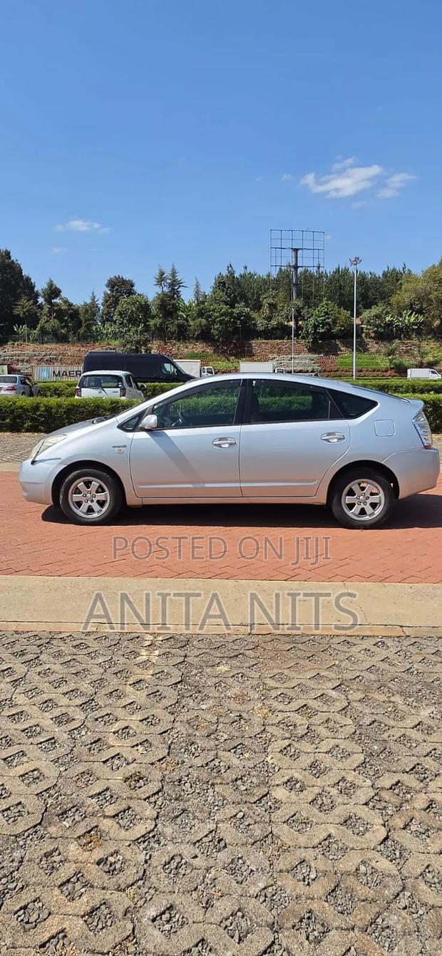 Toyota Prius 2011 Silver
