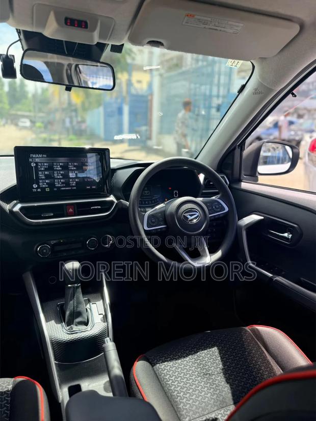 Daihatsu Rocky 2020 White
