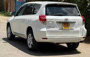 Toyota Vanguard 2010 White for sale