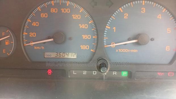 Toyota LiteAce Noah 1997 Blue