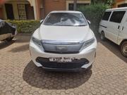 Toyota Harrier 2017 White for sale