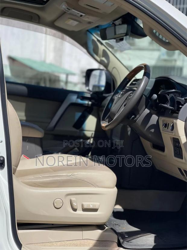 Toyota Land Cruiser Prado 2020 White