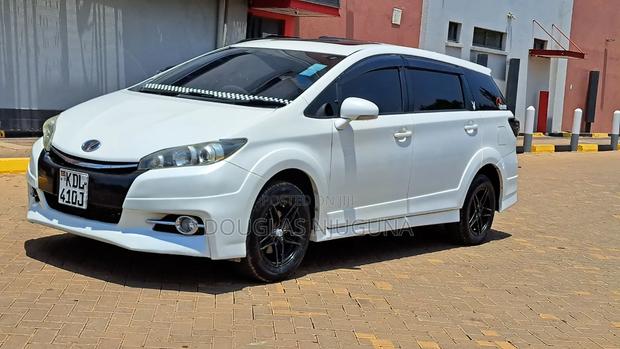 Toyota Wish 2015 White