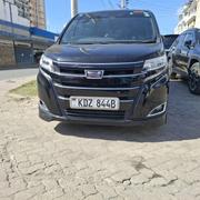 Toyota Noah 2.0 AWD (8 Seater) 2019 Black for sale