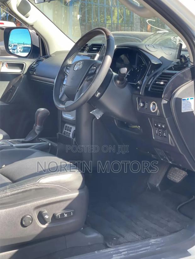 Toyota Land Cruiser Prado 2020 White