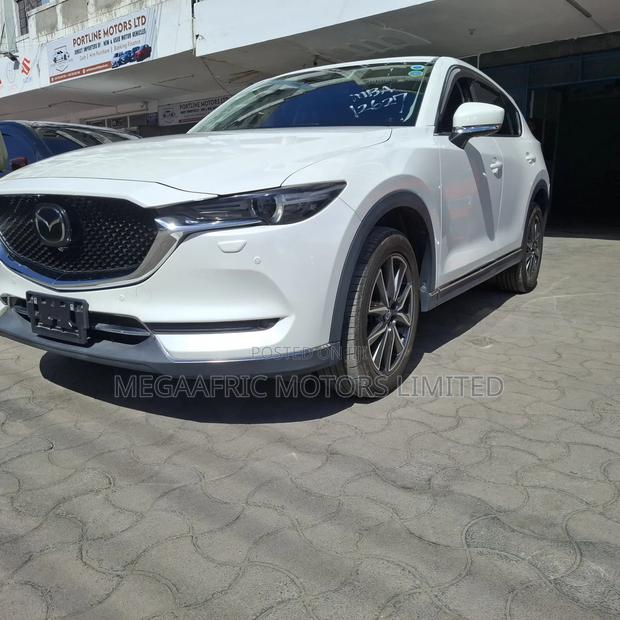 Mazda CX-5 Signature w/Diesel i-ACTIV AWD 2019 White